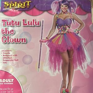 Halloween costume - tutu lulu the clown